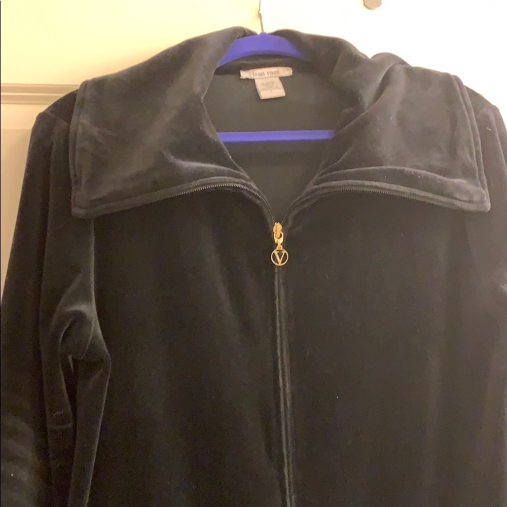 Velour top on zip